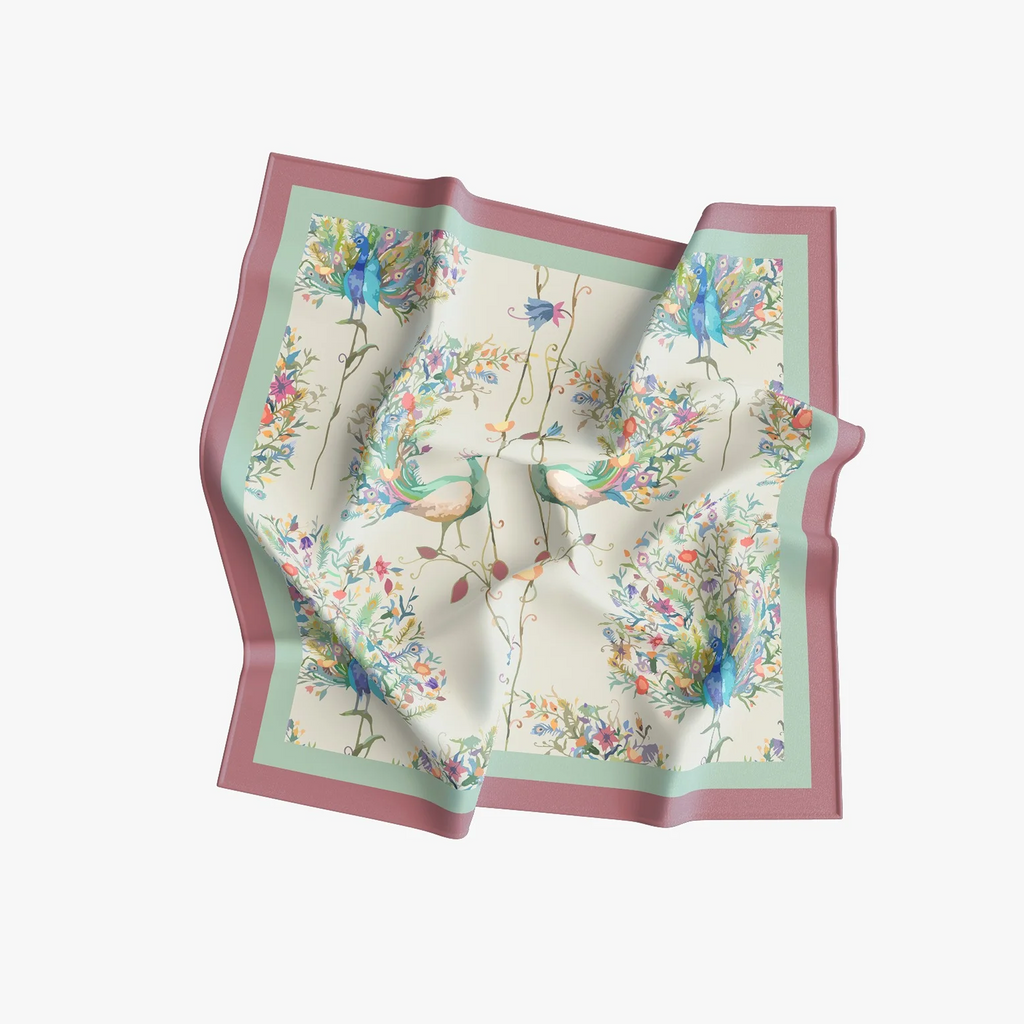 Lenço Sofia em Cetim 65x65cm